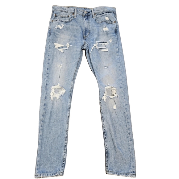 Levi's Women's Skinny Taper Ripped Distressed Jeans, Size 34x30 - Picture 1 of 10